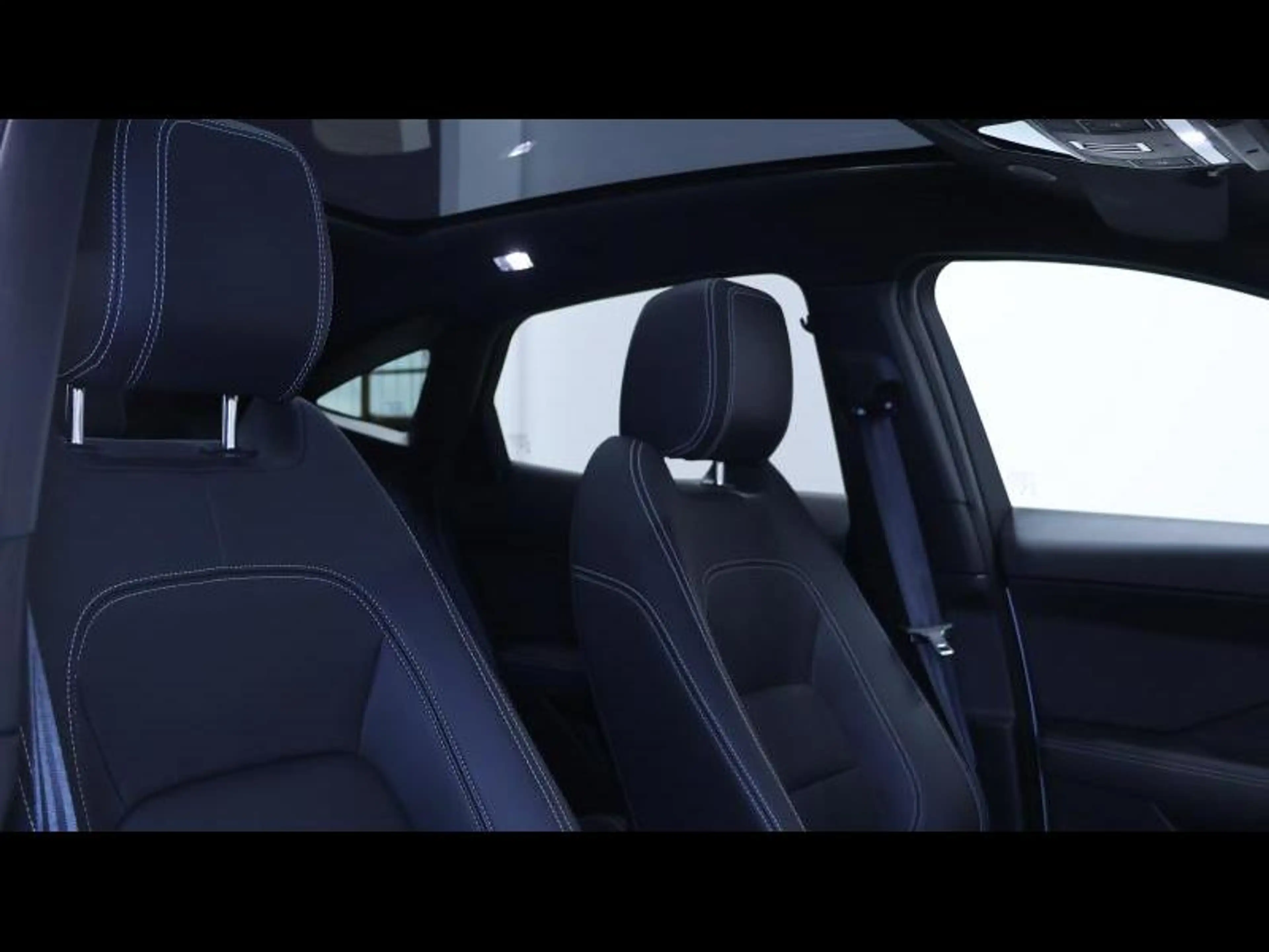 Jaguar E-Pace D165 R-Dynamic S AWD Auto — photo 10