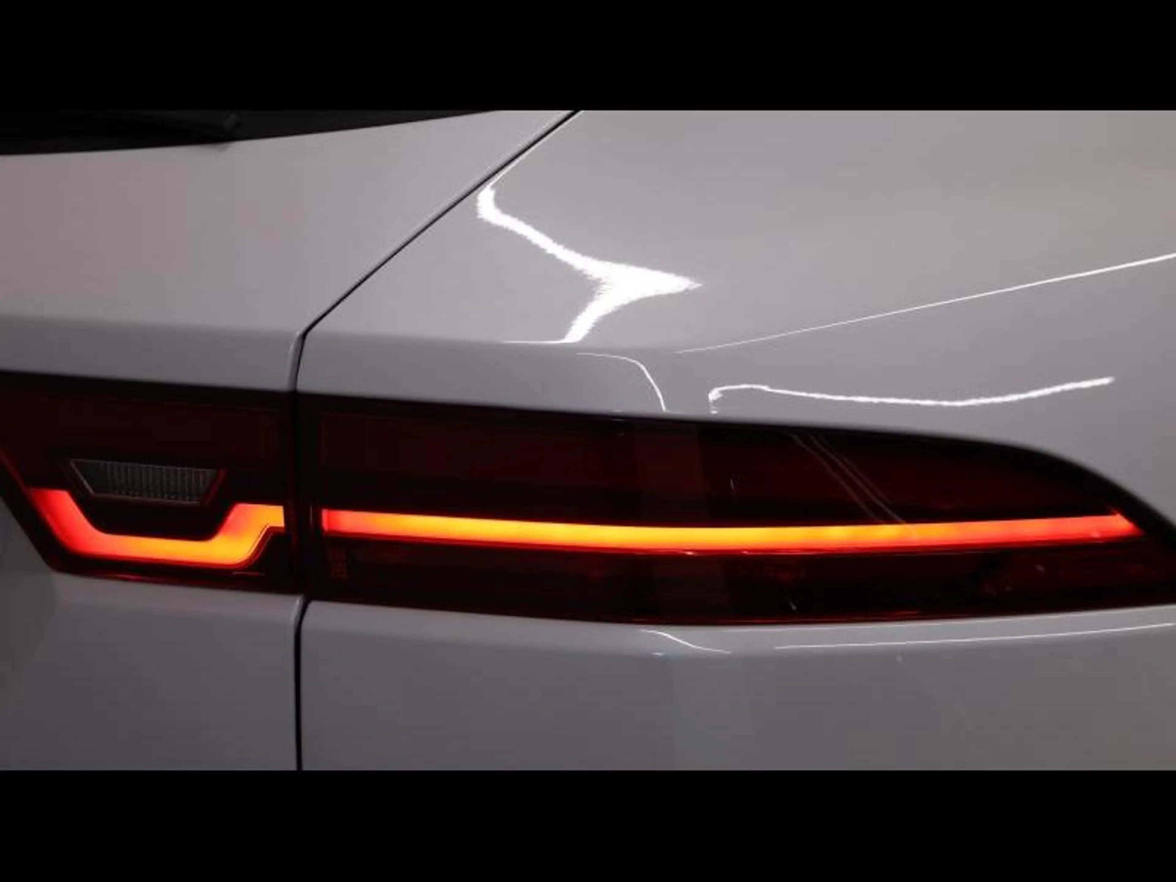 Jaguar E-Pace D165 R-Dynamic S AWD Auto — photo 7
