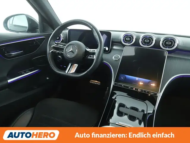 Mercedes-Benz C-Class view 13