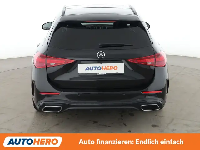 Mercedes-Benz C-Class view 5