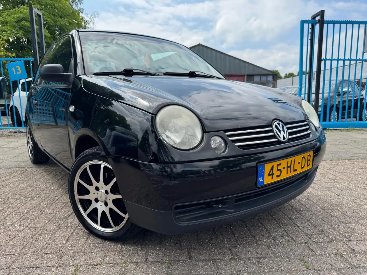 Volkswagen Lupo 1.4 Trendline Strbkr CarPlay Lmv Spoiler Negro - 2