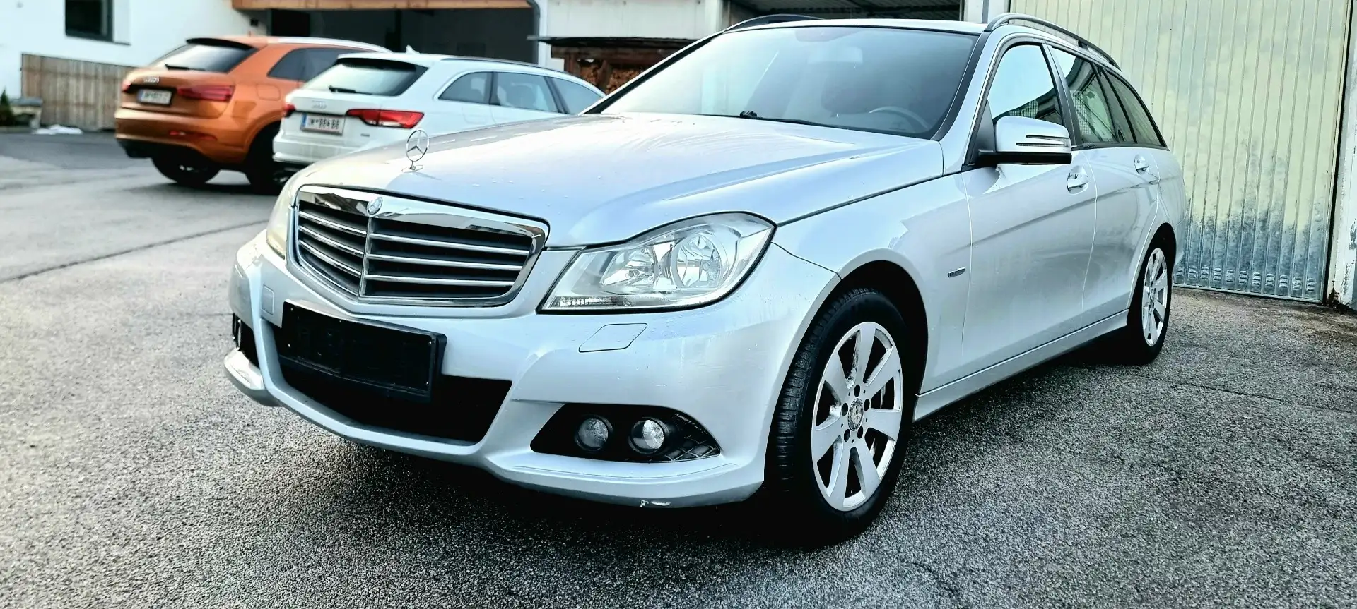 Mercedes-Benz C 180 T Modell CDI BlueEfficiency Grau - 1