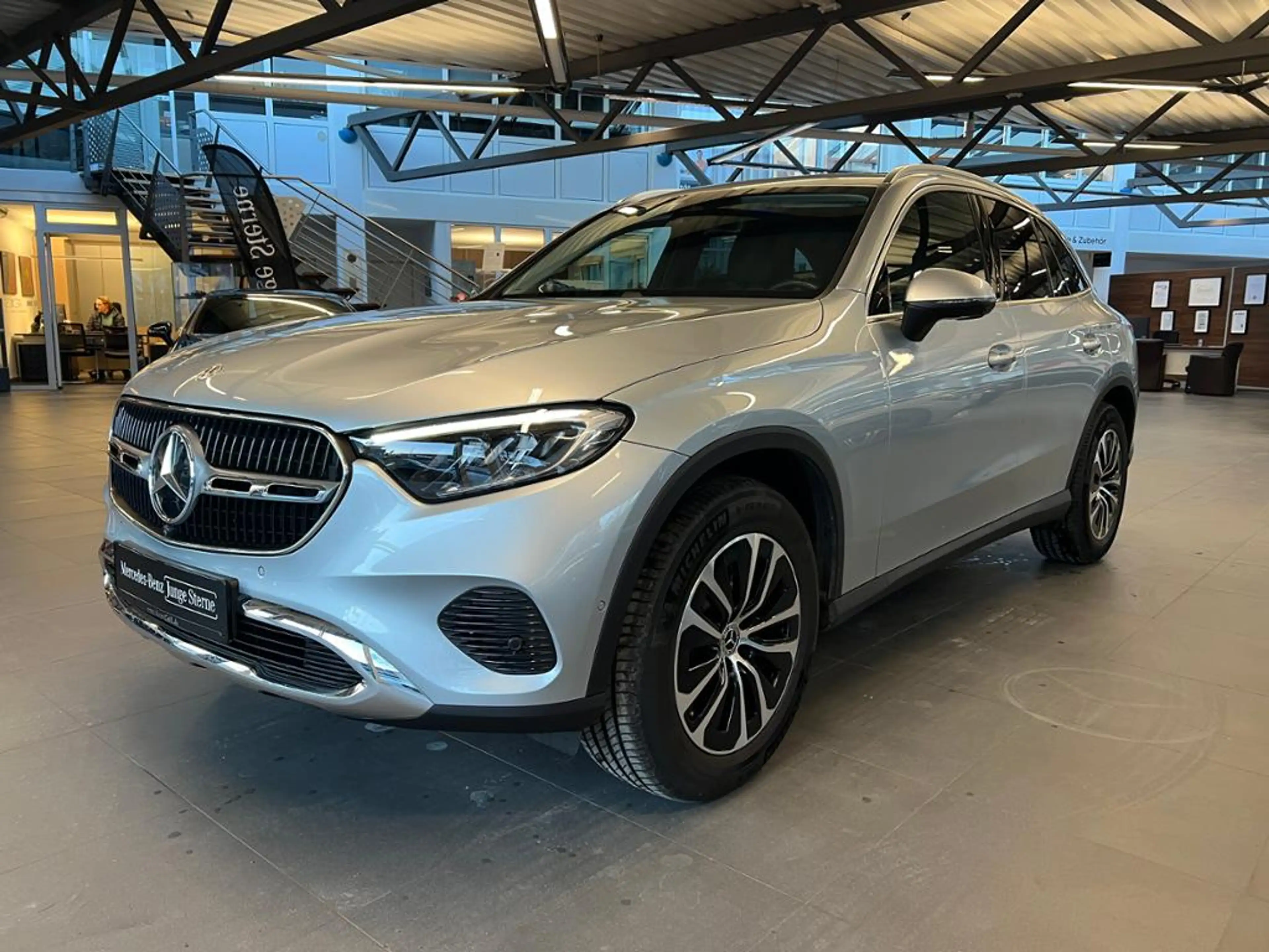 Mercedes-Benz GLC 200 4M Avantgarde AHK 360 Distron Totw. Memo — photo 2