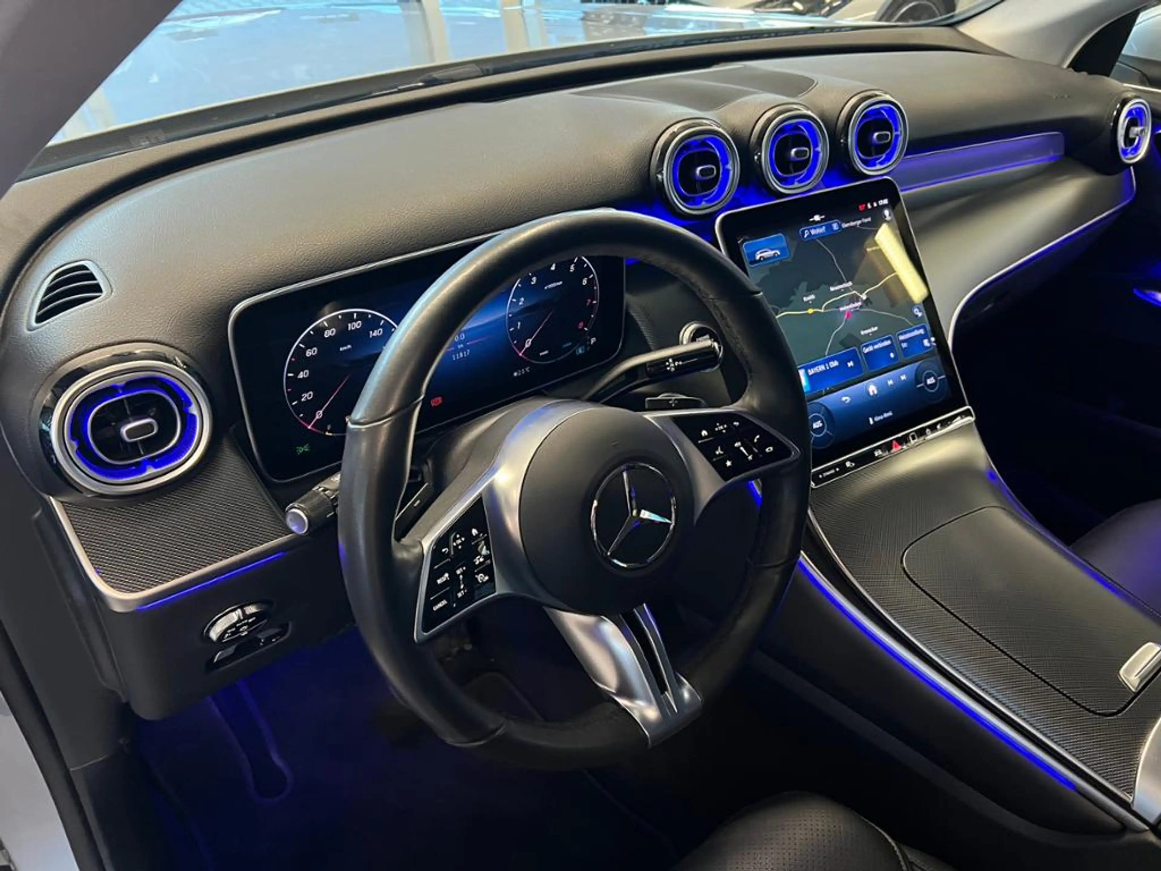 Mercedes-Benz GLC 200 4M Avantgarde AHK 360 Distron Totw. Memo — photo 15