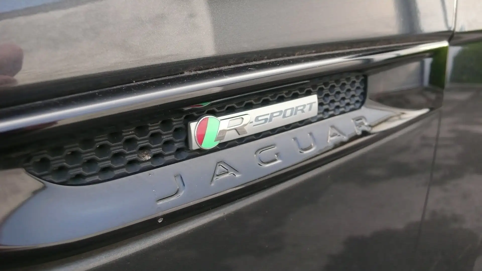 Jaguar F-Pace 2.0 D - R design - full options Grijs - 2