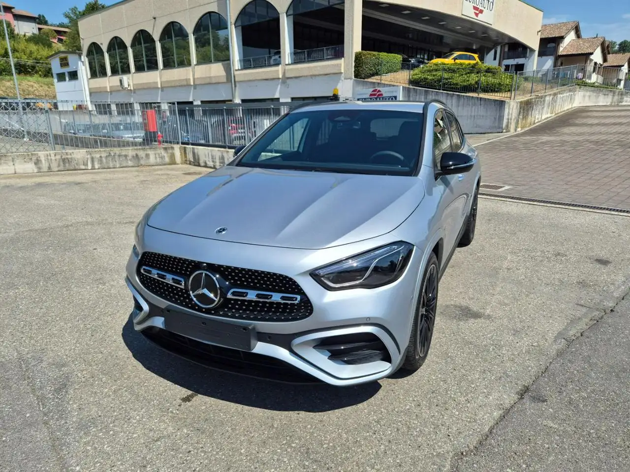 Mercedes-Benz GLA 2026