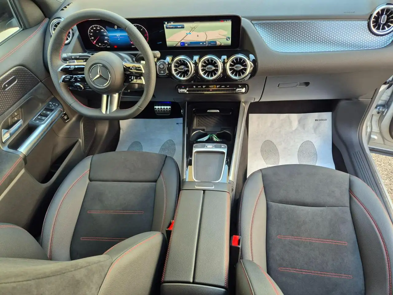 Mercedes-Benz GLA 2026 — фото 13