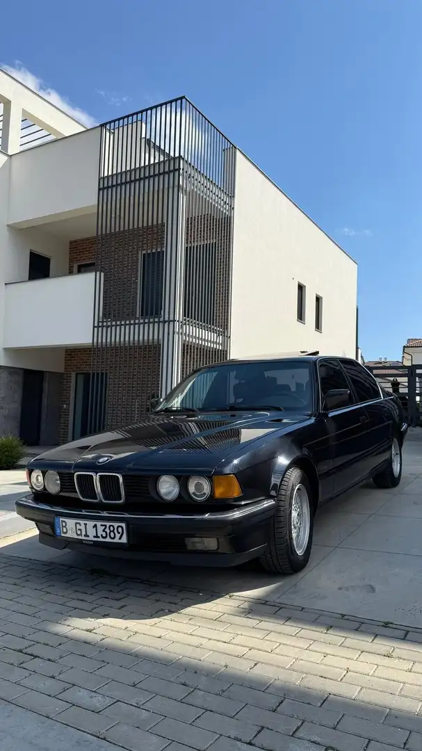 BMW 730 730i - 1