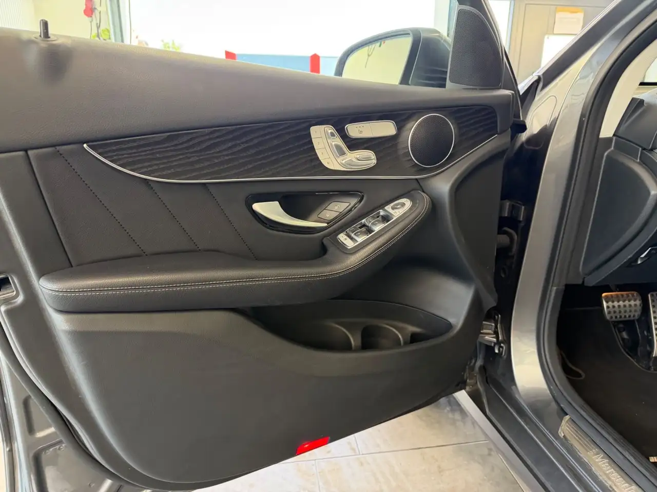 2022 Mercedes-Benz GLC 300 de 4M AMG | AHK | DISTRONIC | 360°, photograph 9