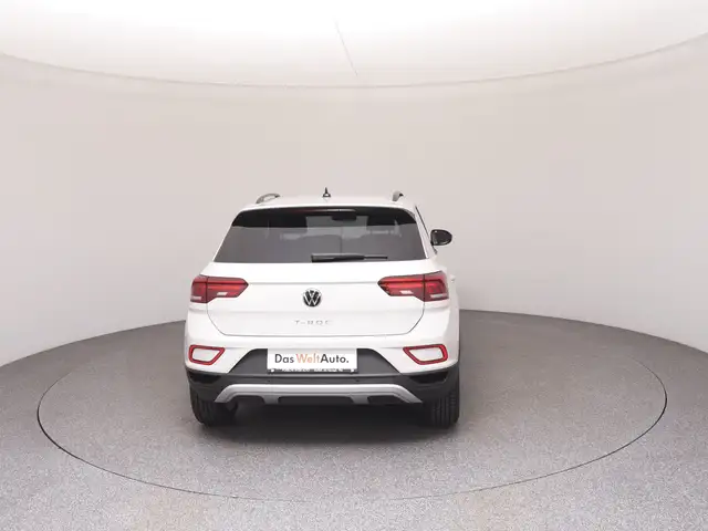 Volkswagen T-Roc view 6