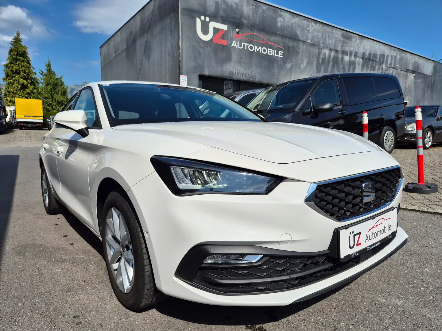 SEAT Leon *** NAVI *** RÜCKFAHRKAMERA *** Style Weiß - 2