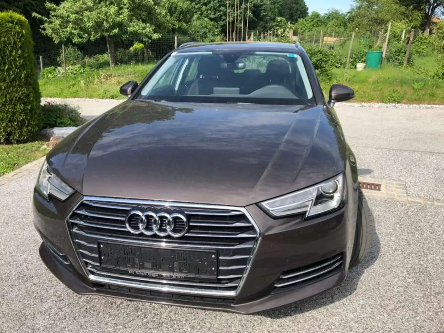 Audi A4 A4 Avant 2,0 TDI Braun - 1
