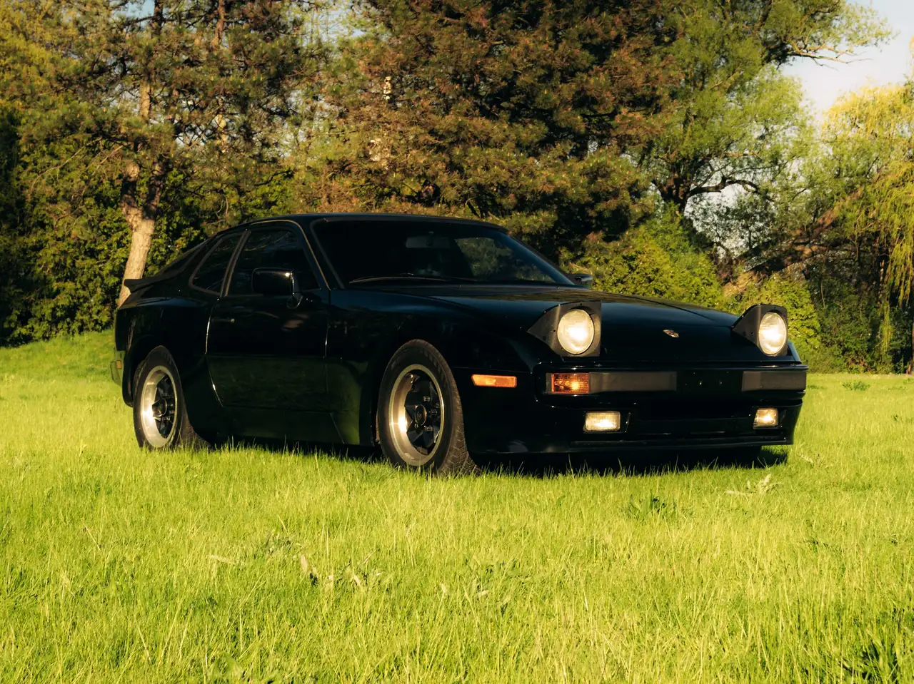 Porsche 944 снимка Porsche 944