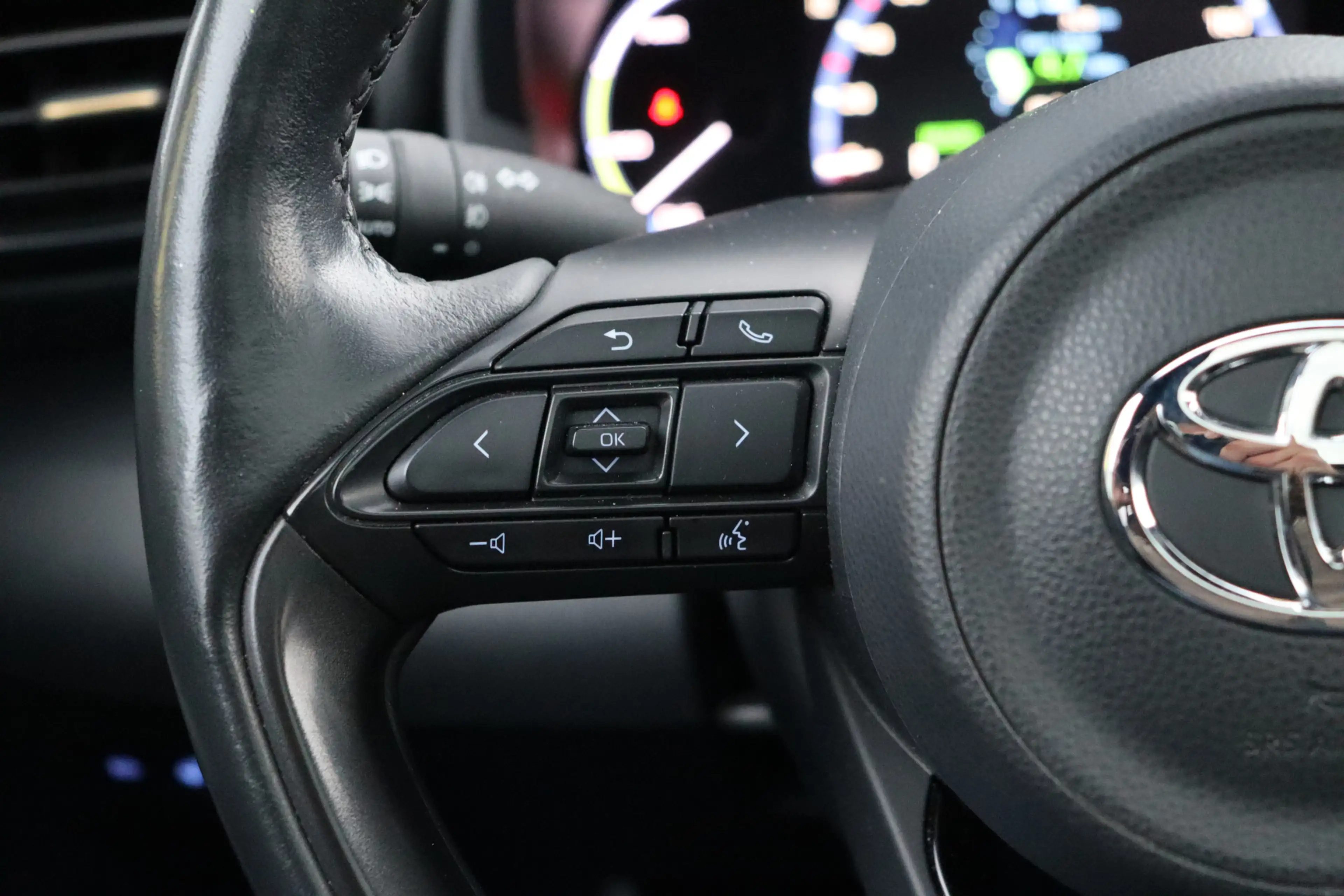 Toyota Yaris Cross 1.5 Hybrid Adventure | Pano | Adap. Cruise | JBL | — photo 10