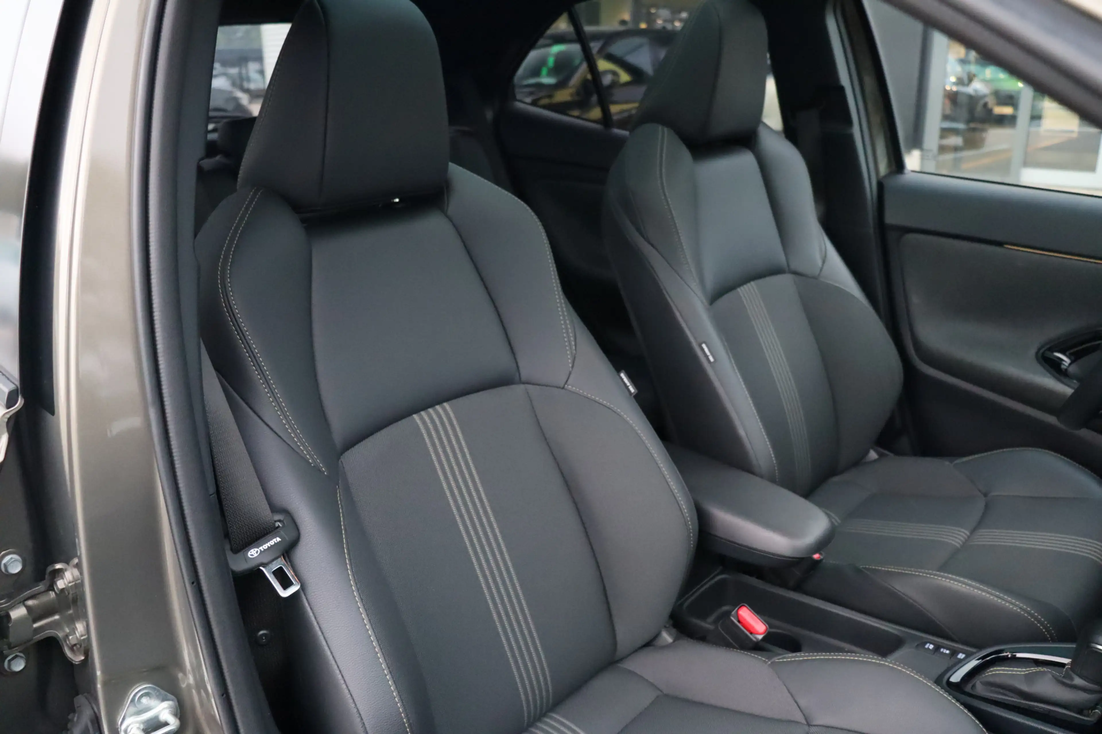 Toyota Yaris Cross 1.5 Hybrid Adventure | Pano | Adap. Cruise | JBL | — photo 13