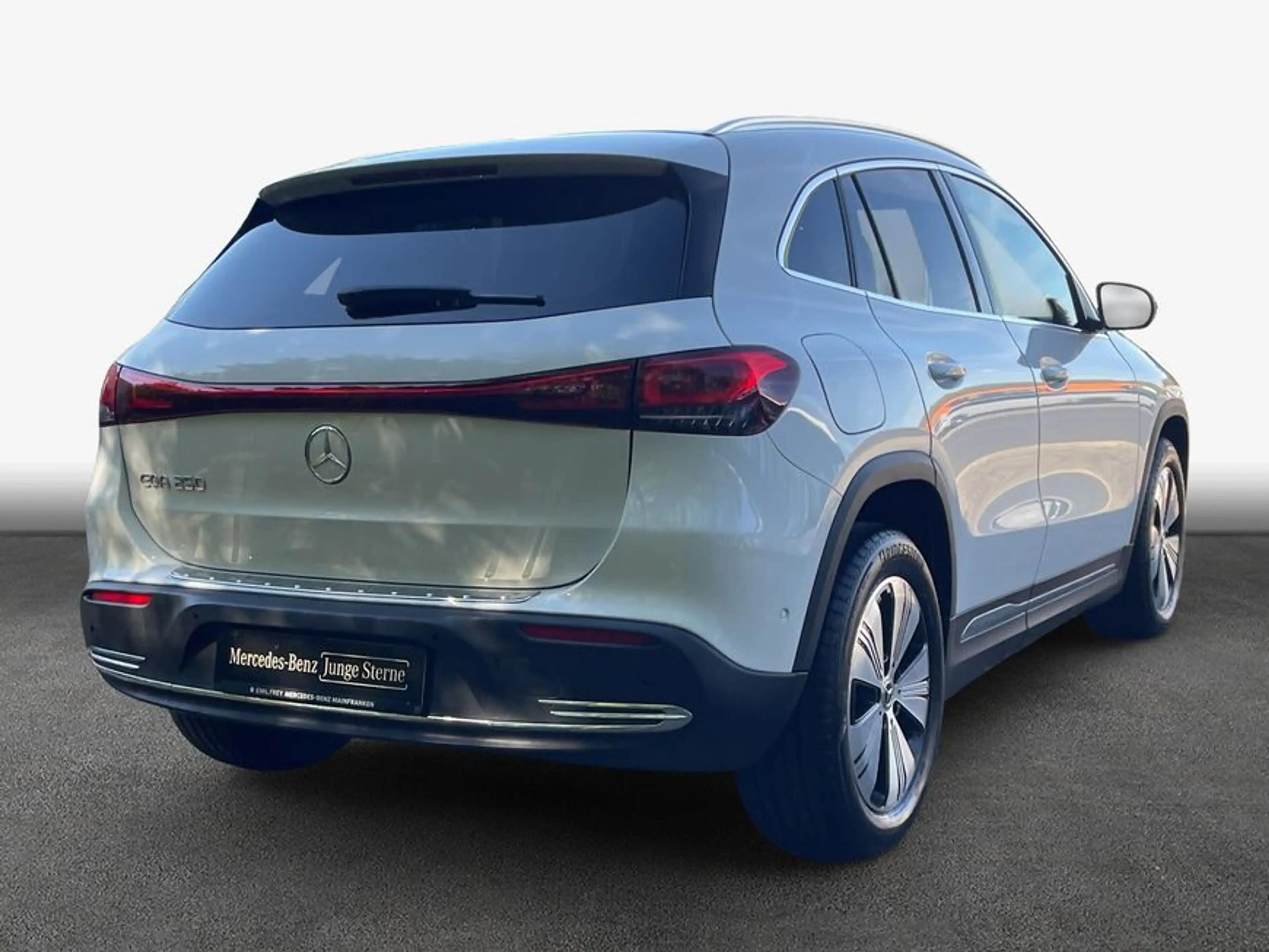Mercedes-Benz EQA 250 EQA — photo 2
