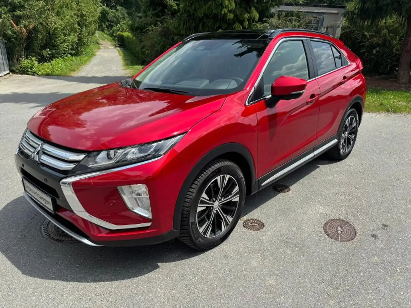 Mitsubishi Eclipse Cross TOP Panorama Navi 4WD CVT Rouge - 1