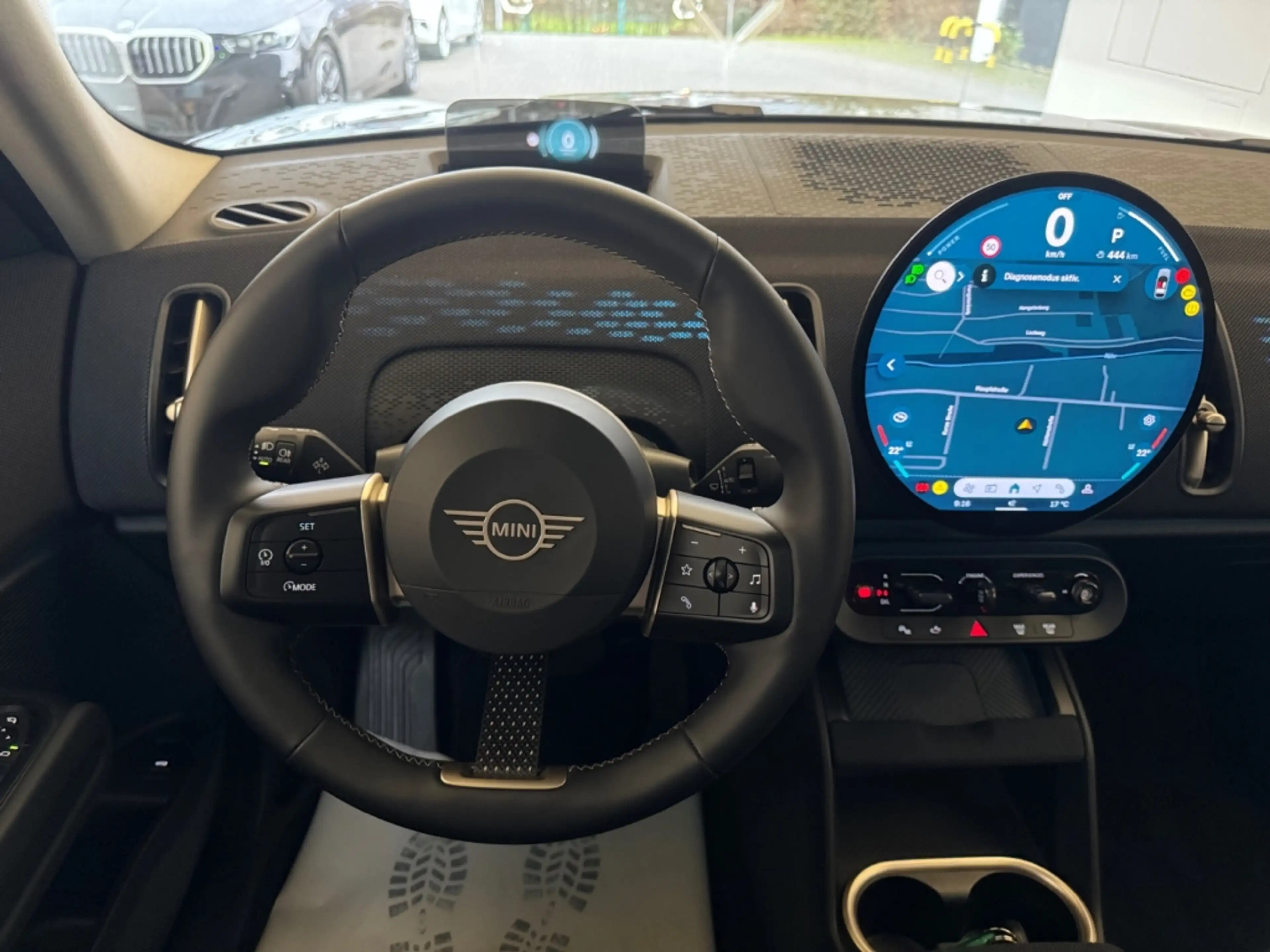 MINI Cooper S Countryman Classic Trim ALL4 AHK+PANO+HEADUP — photo 10
