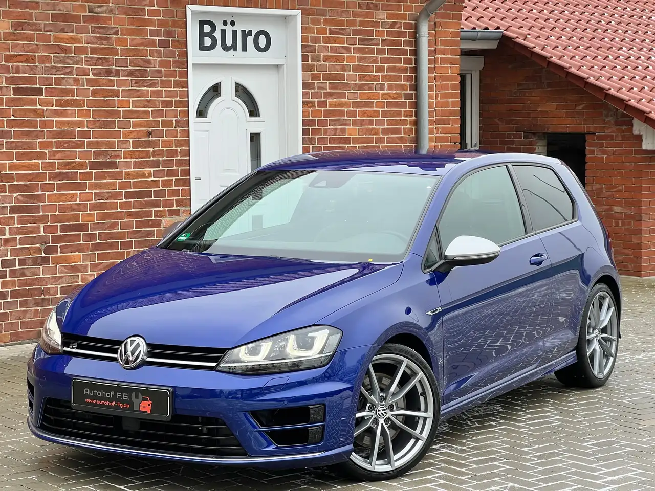 Volkswagen Golf R