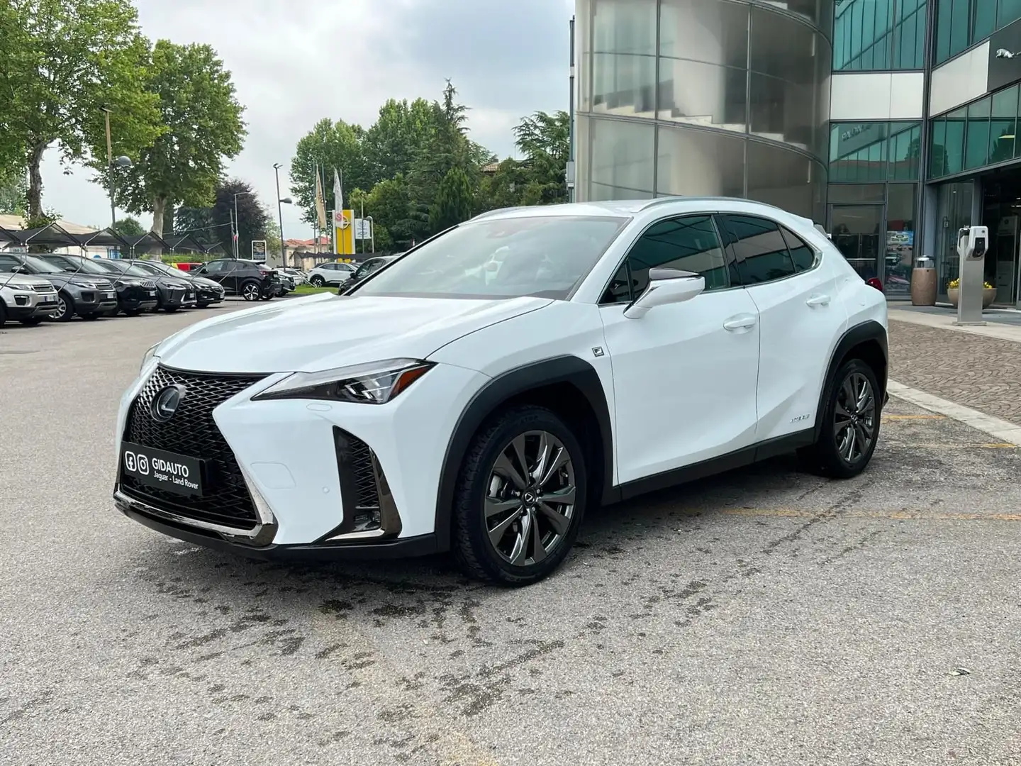 Lexus UX 250h UX Hybrid F Sport Bianco - 2