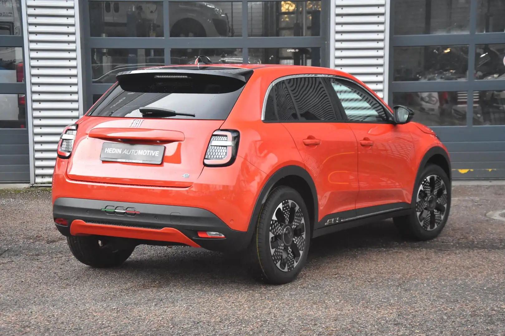 Fiat 600e La Prima 54 kWh | Navigatie | Adapt. Cruise Contro Oranje - 2