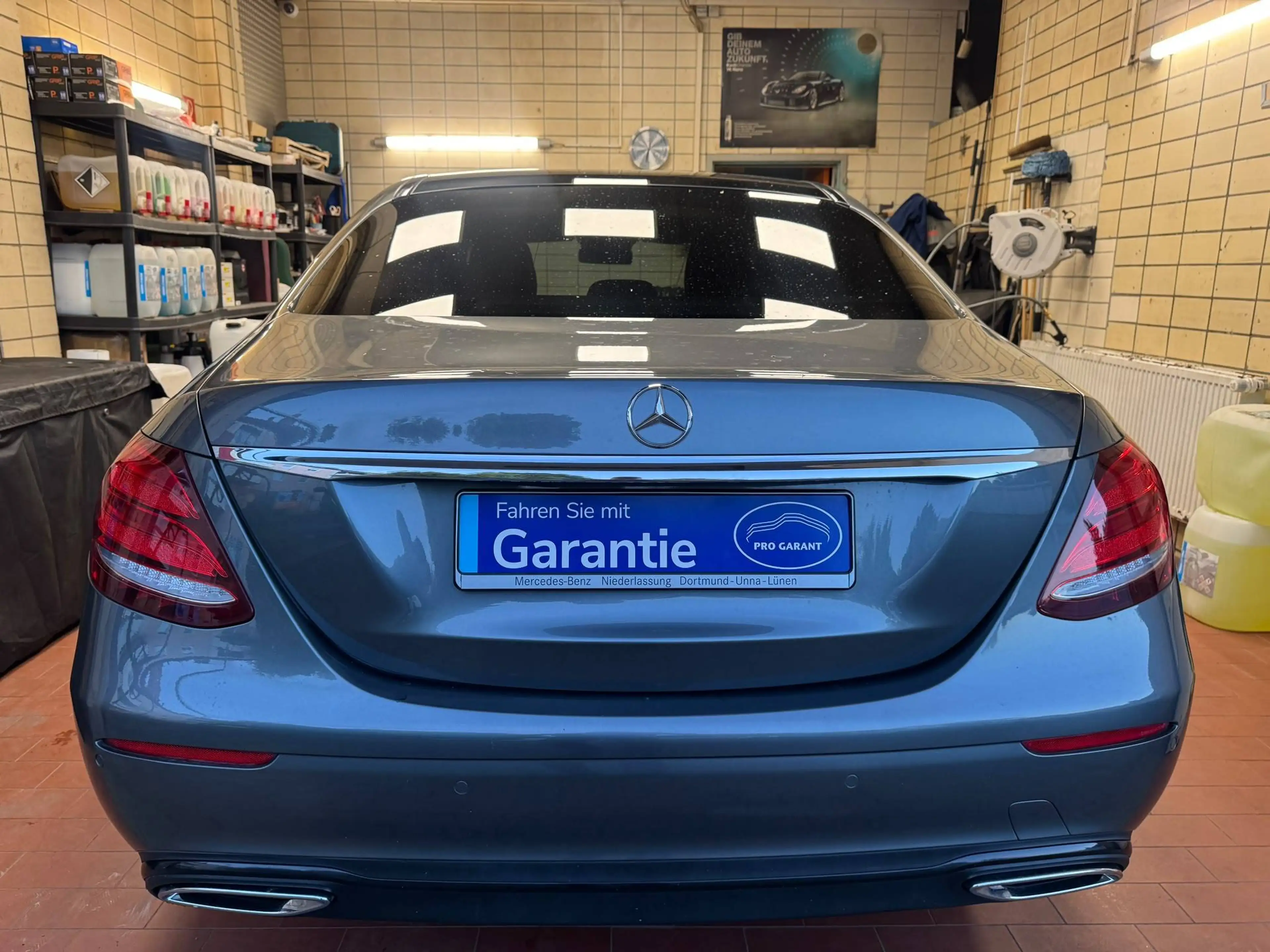 Mercedes-Benz E 220 E 220 d Avantgarde 9G-Tronic Scheckheft MB AHK LED — photo 5