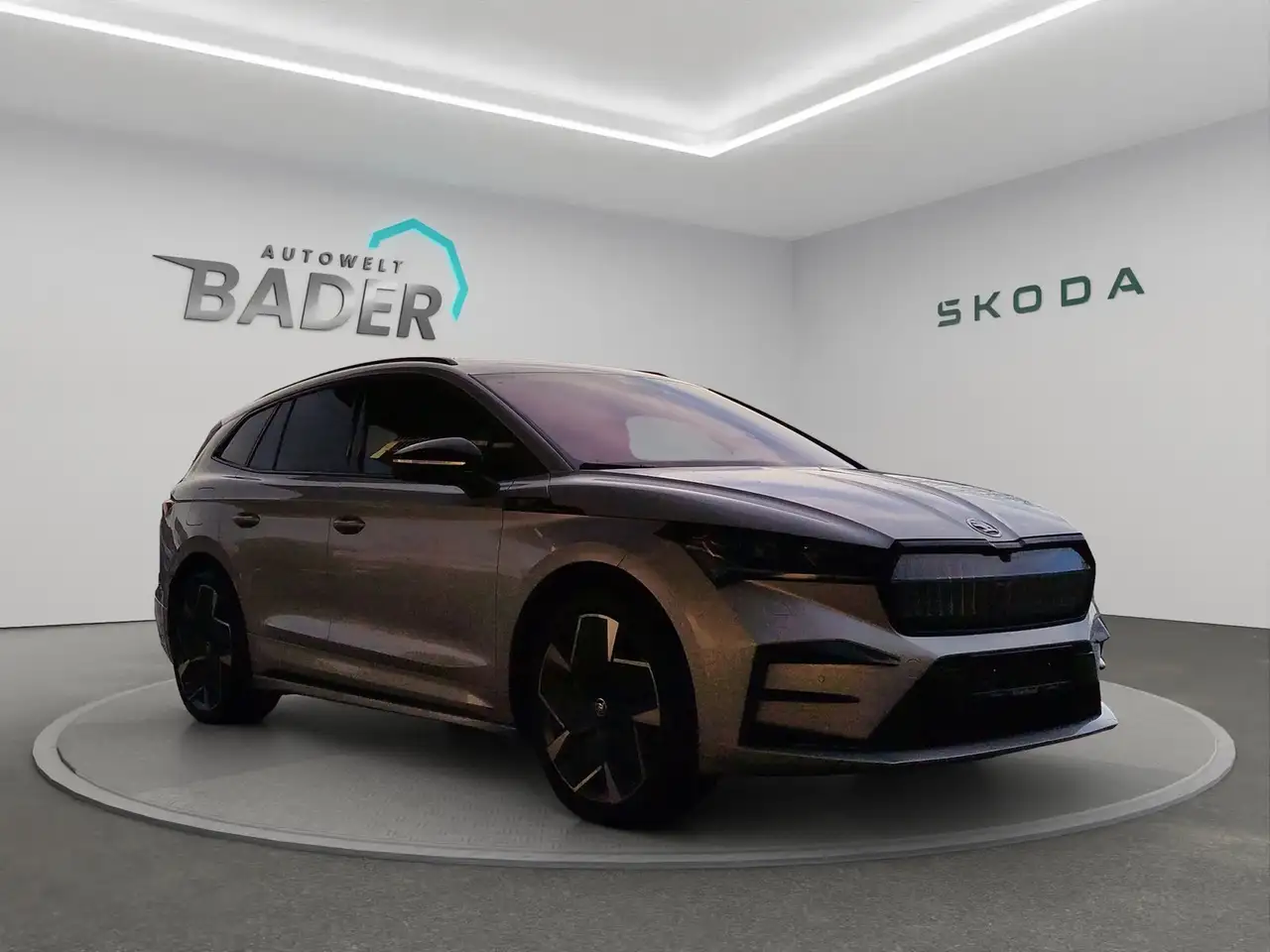 Skoda Enyaq RS 82 kWh RFK AHK Matrix Canton, миниатюра 8