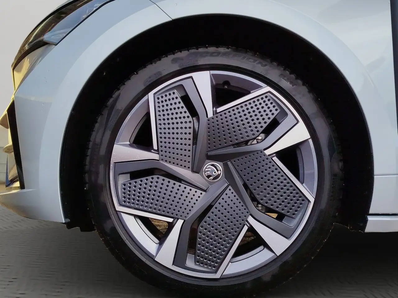 Skoda Enyaq RS 82 kWh RFK AHK Matrix Canton, миниатюра 19