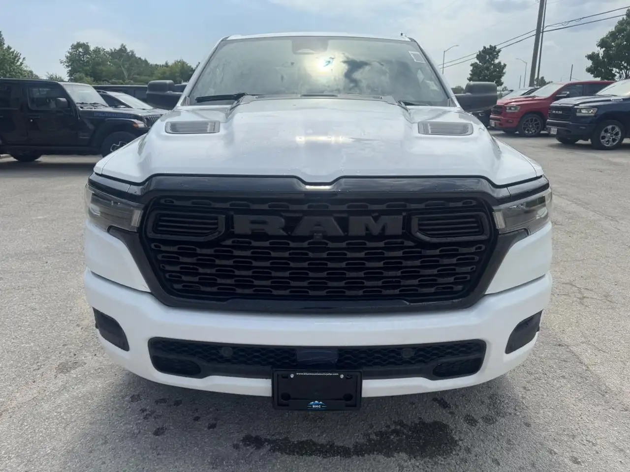RAM 1500 снимка RAM 1500