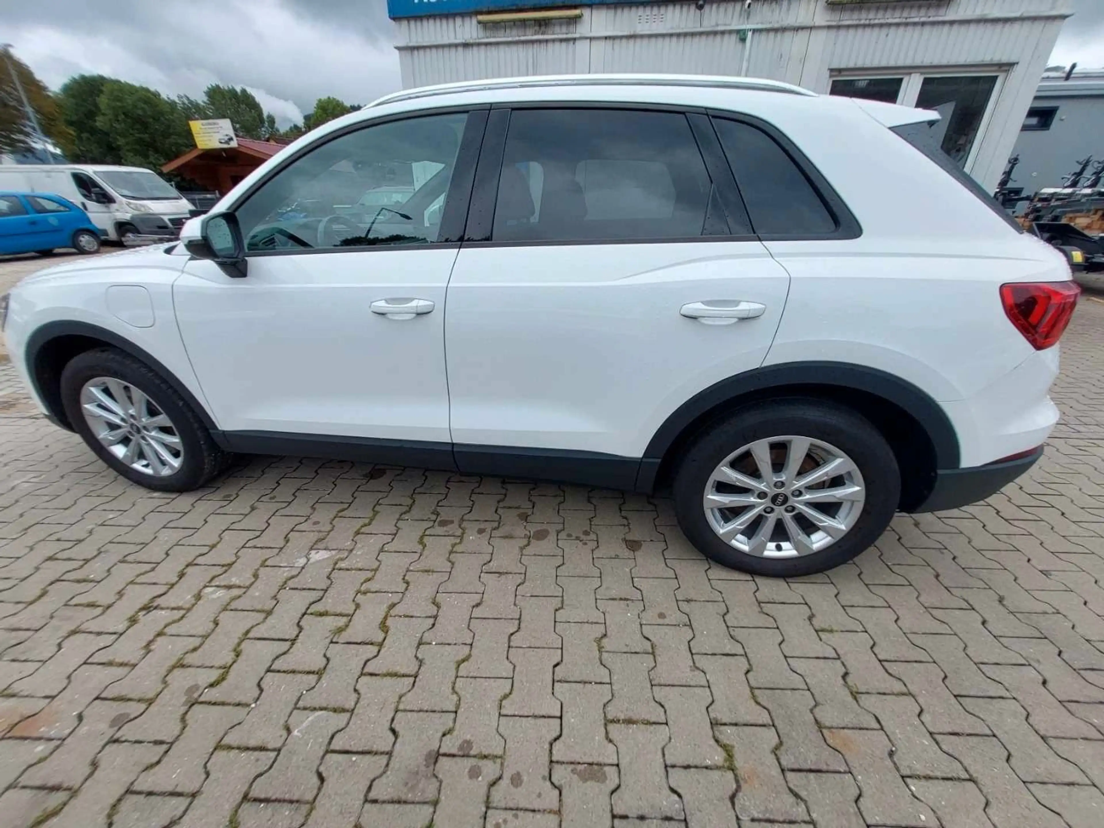 Audi Q3 45 TFSI S-LINE TOUCH/MFL/RFK/BT/TEMPOMAT — photo 8