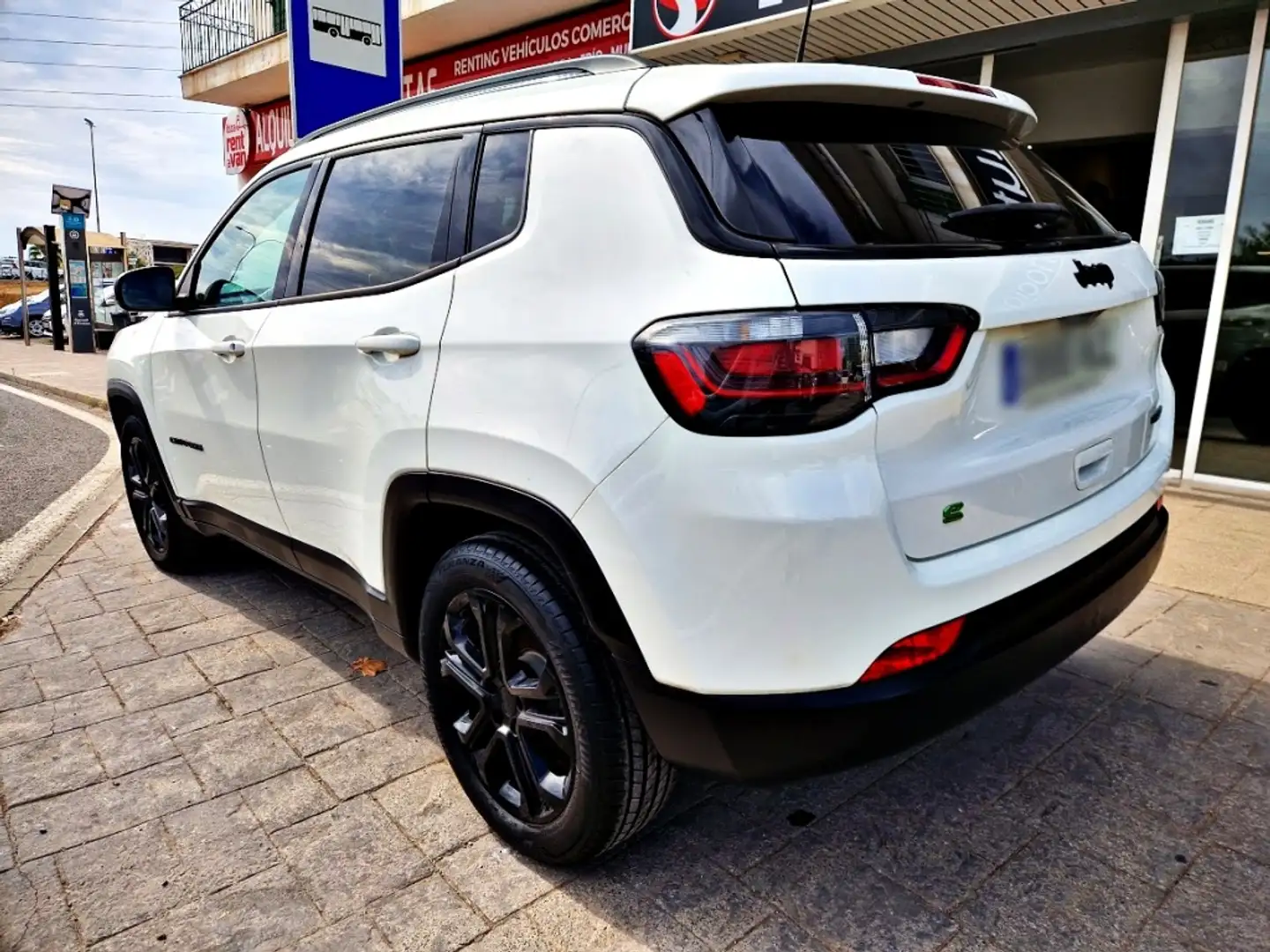 Jeep Compass 1.5 MHEV Night Eagle FWD DCT Blanco - 2