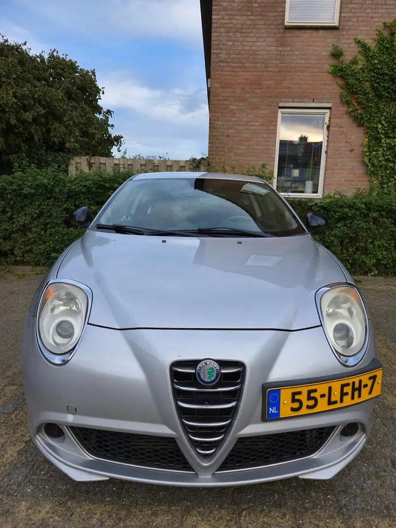 Alfa Romeo MiTo MiTo 1.4 T Distinctive Zilver - 1