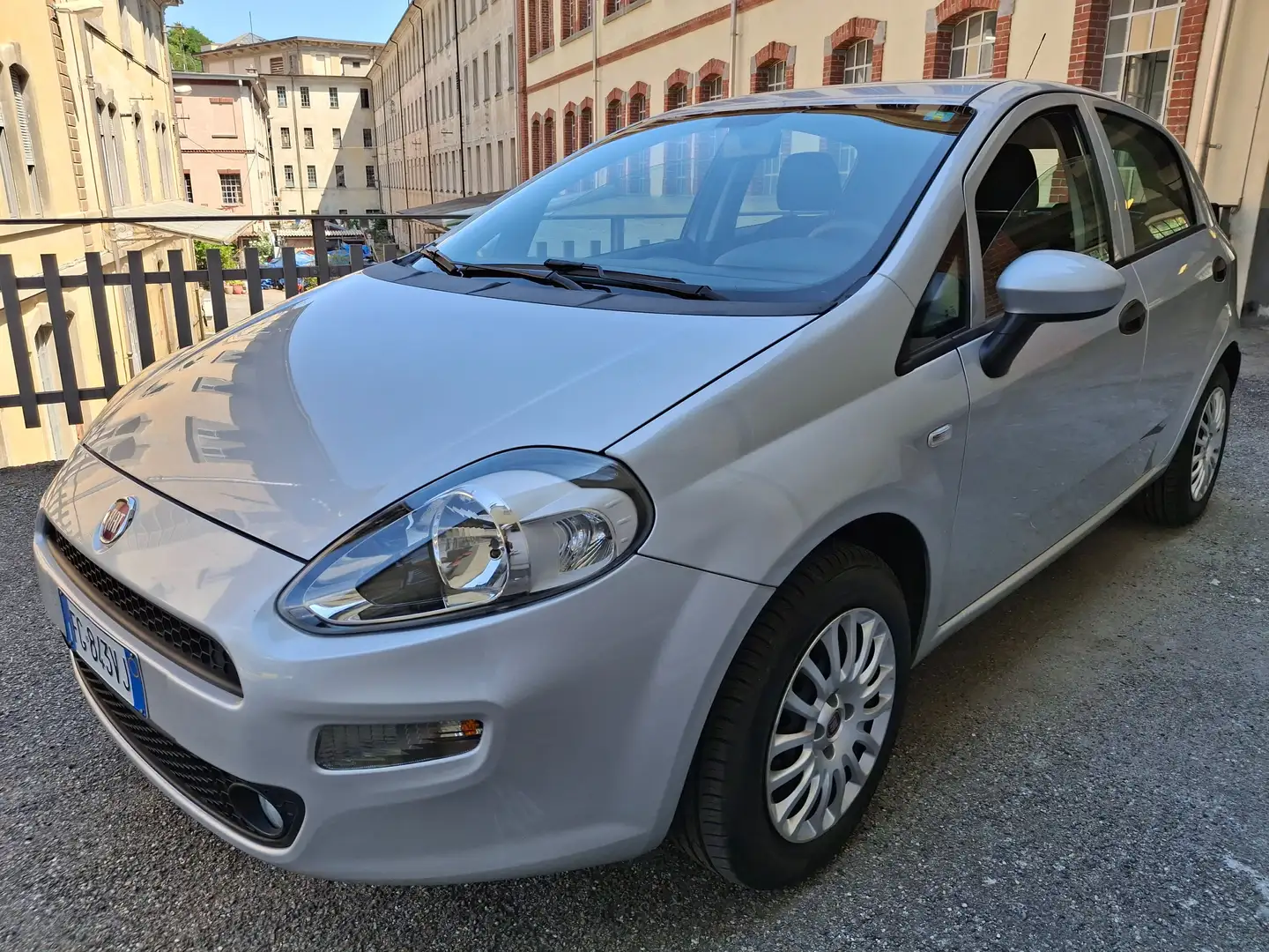 Fiat Punto Punto III  5p 1.4 easypower Street Gpl E6 Argento - 1