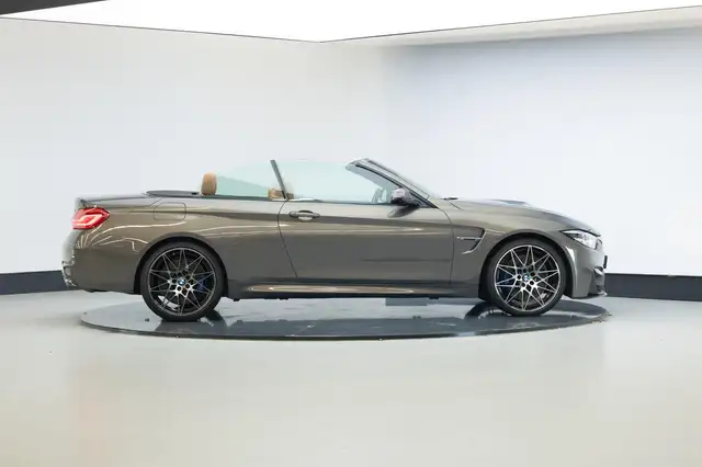 BMW M4 view 28