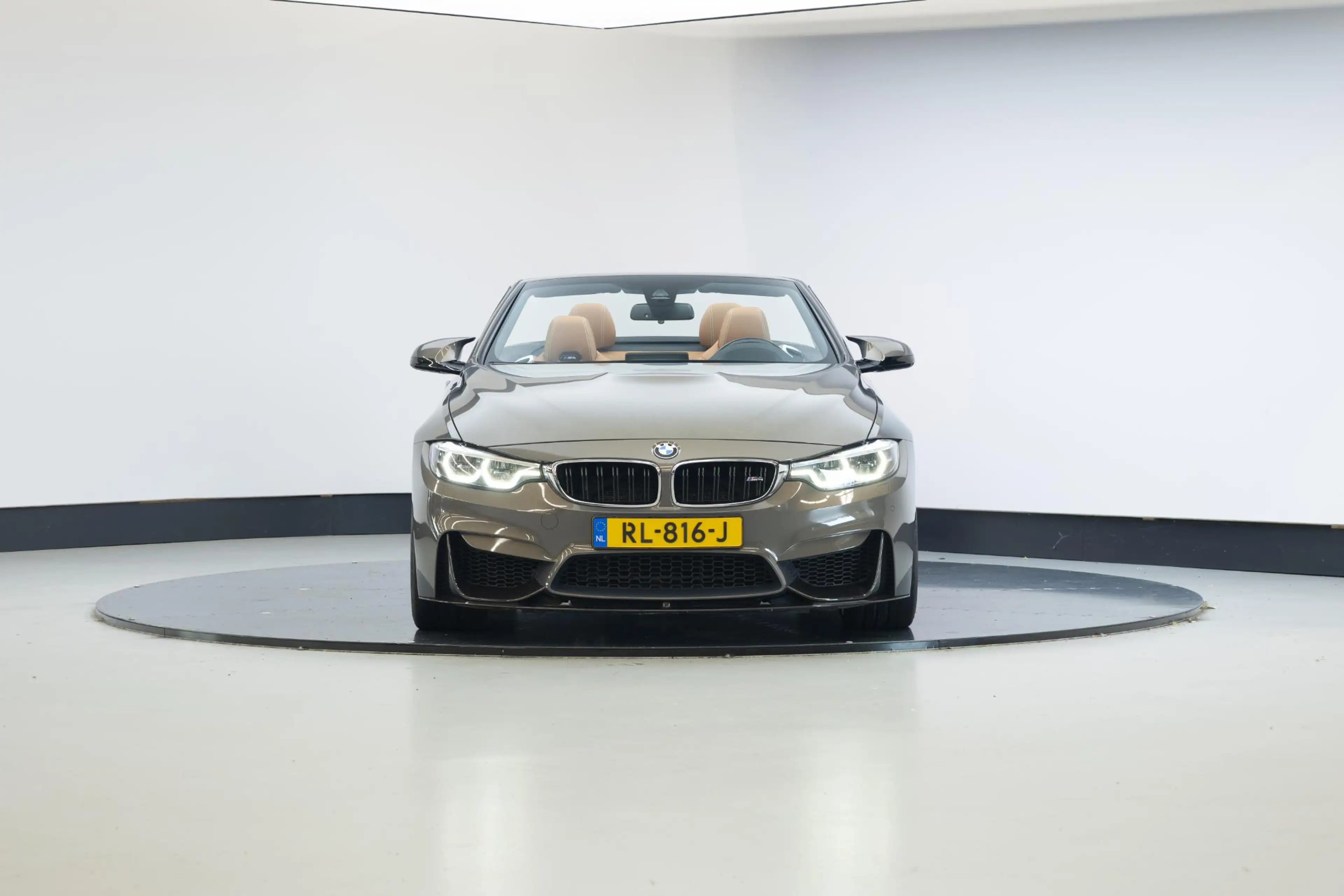 BMW M4 4-serie Cabrio — photo 21