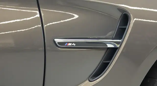 BMW M4 view 29