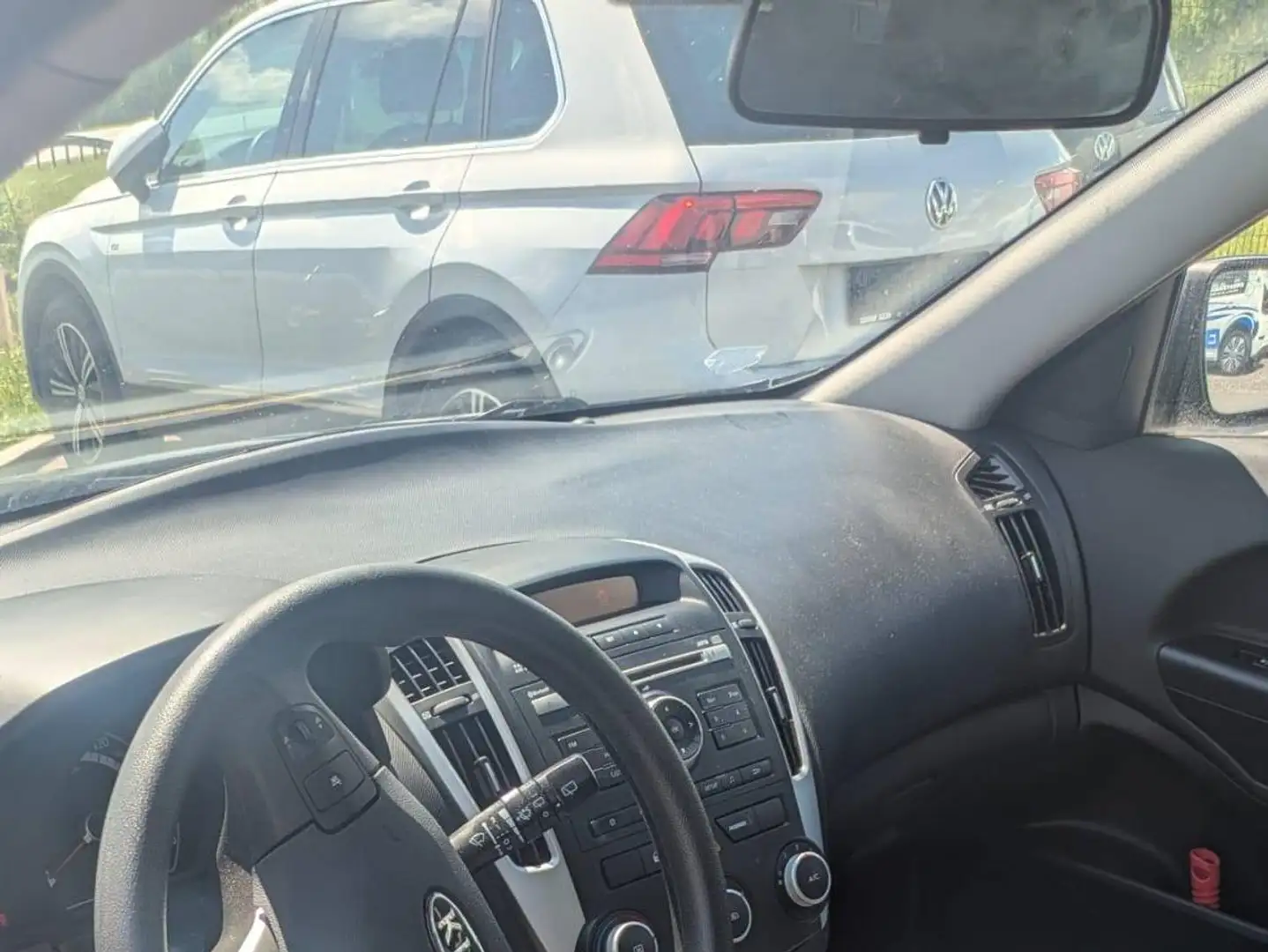 Kia Ceed SW / cee'd SW cee'd SW 1,4 CVVT Cool Surf Schwarz - 2