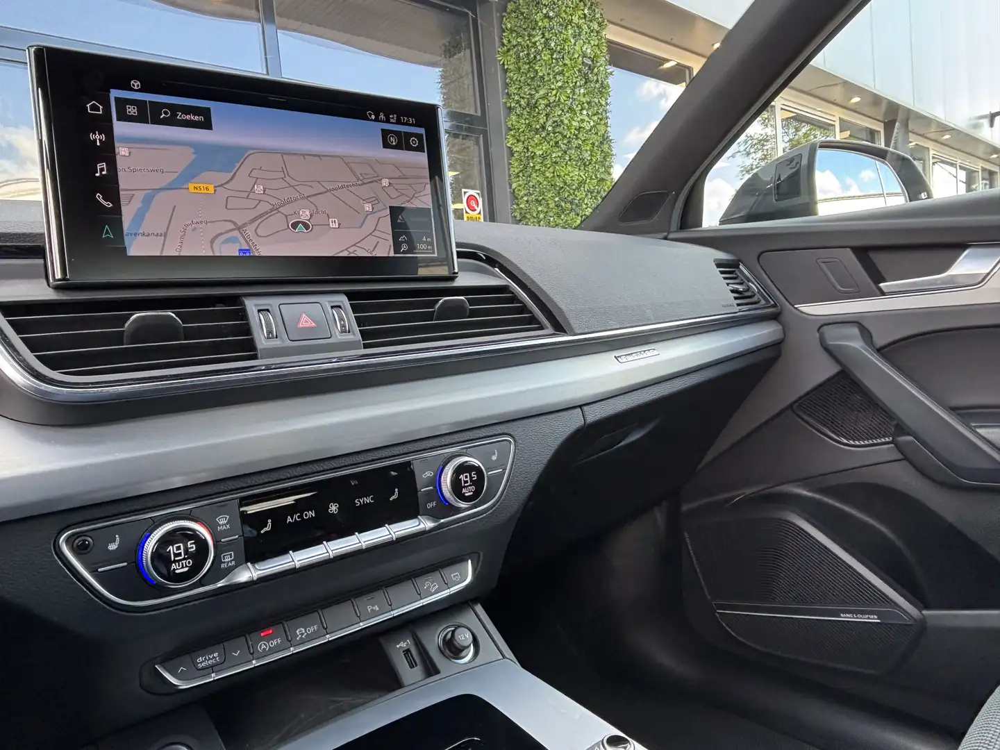 Audi Q5 40 TDI 204PK Quattro S edition | B&O High-End | Ca Grijs - 2