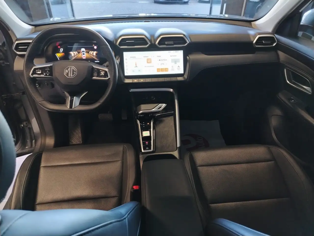 MG ZS 1.5 Hybrid+ Luxury, миниатюра 9