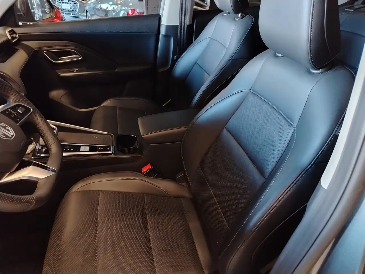MG ZS 1.5 Hybrid+ Luxury, миниатюра 18