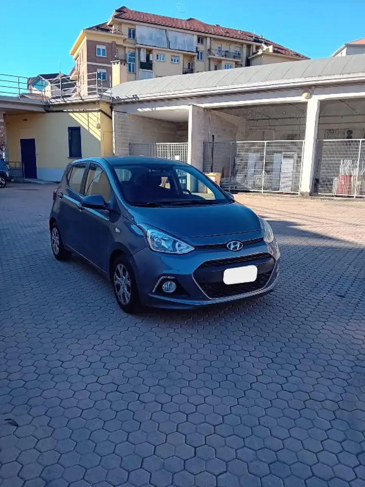 Hyundai i10