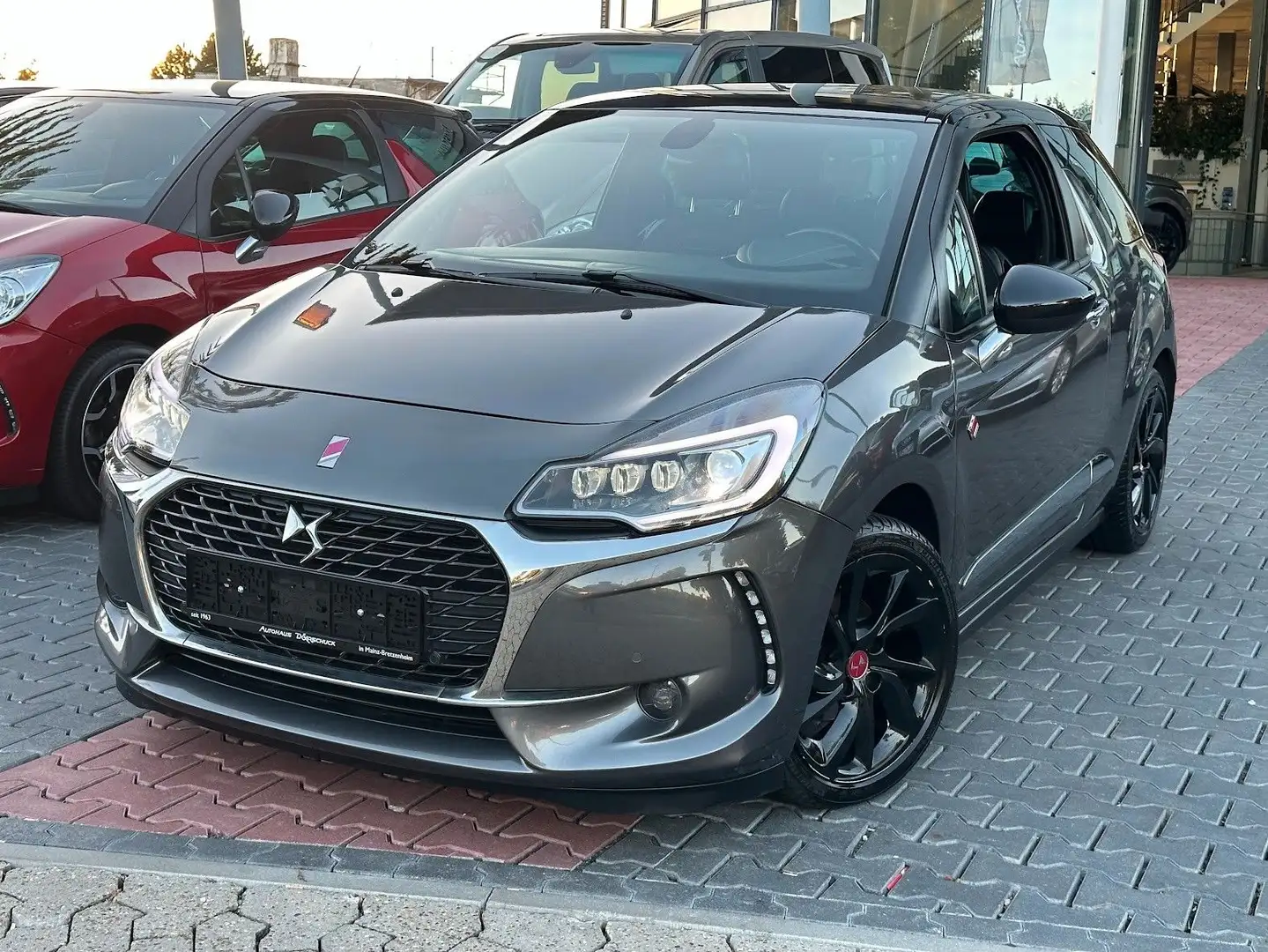DS Automobiles DS 3 DS 3 Performance Line CarPlay. Navi. PDC. BT Schwarz - 2