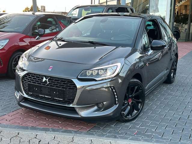 DS Automobiles DS 3 DS 3 Performance Line CarPlay. Navi. PDC. BT