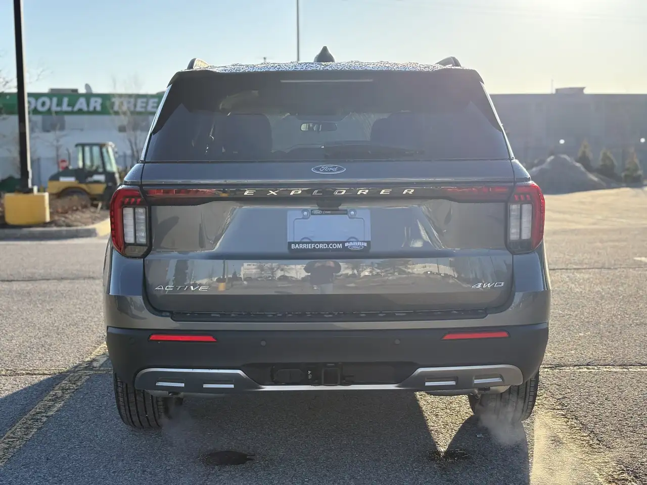 Ford Explorer снимка Ford Explorer
