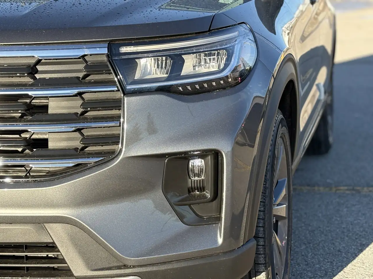 Ford Explorer снимка Ford Explorer
