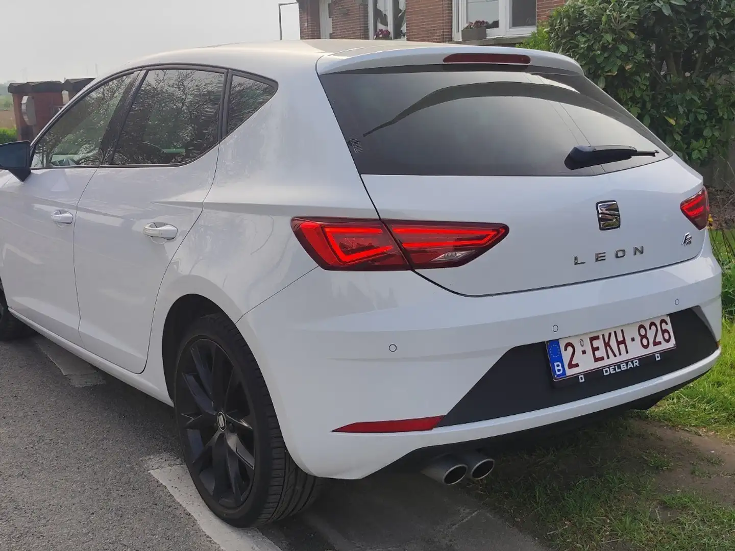 SEAT Leon 1.5 TSI 130 BVM6 FR - 2