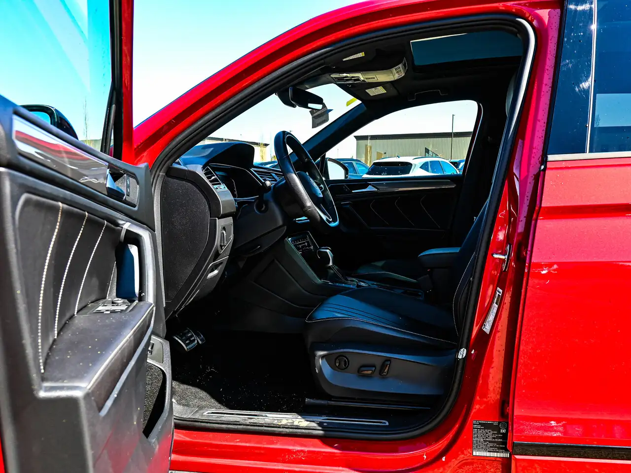 Volkswagen Tiguan снимка Volkswagen Tiguan