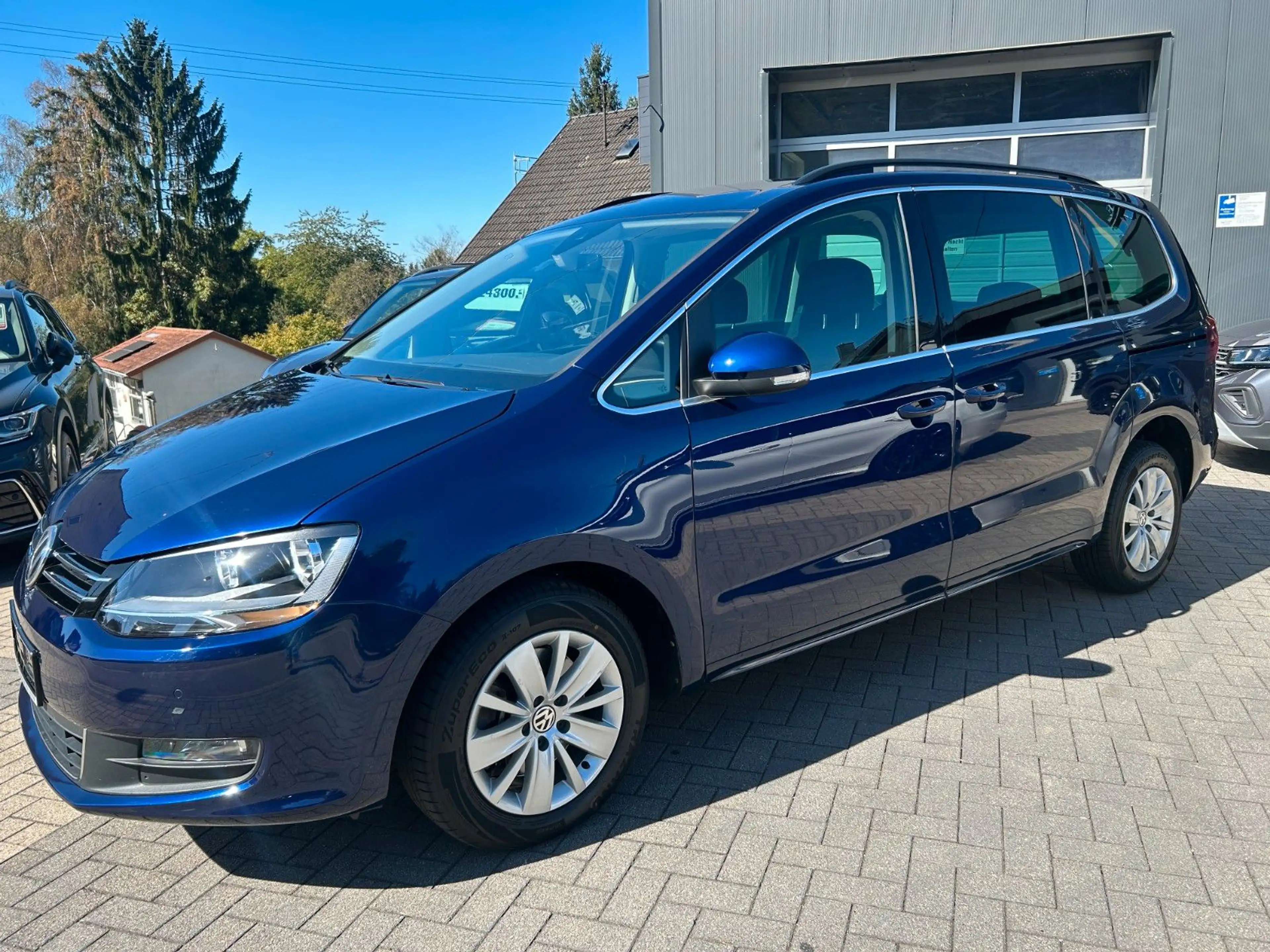 Volkswagen Sharan Comfortline 7 Sitzer — photo 3