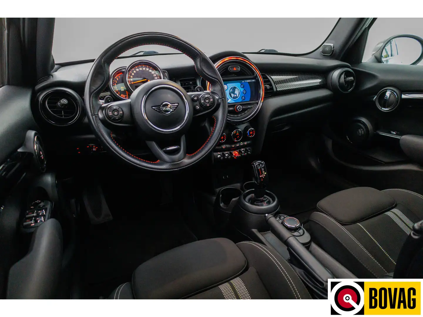 MINI Cooper S Mini 2.0 192 PK Serious Business automaat | Panord Gris - 2