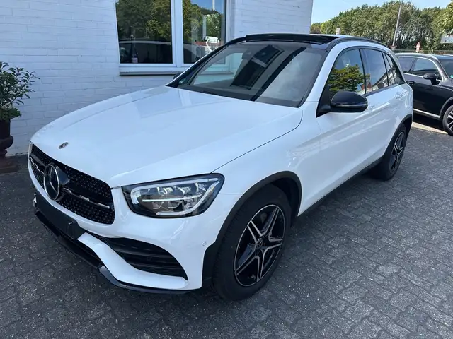 Mercedes-Benz GLC 400 d AMG Line Distro Digital Pano Kamera